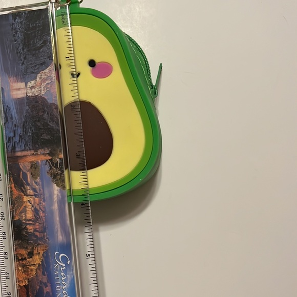 So cute avocado key ring or charm clip on your bag or purse - Picture 6 of 7